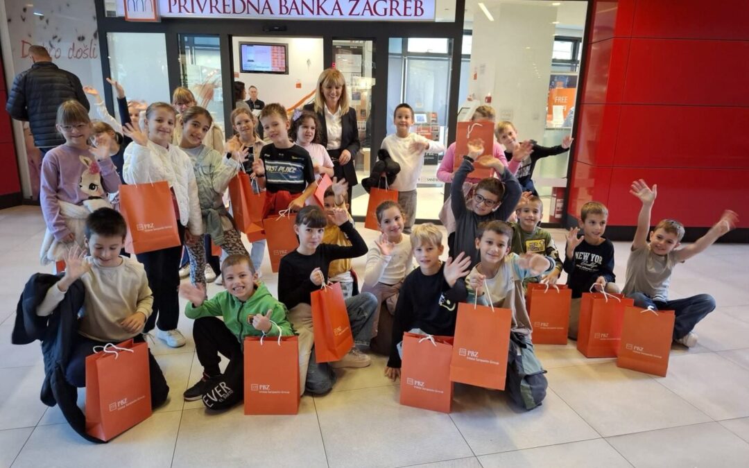 Povodom Svjetskog dana štednje 2.b danas je posjetio PBZ u Atlant Centru!